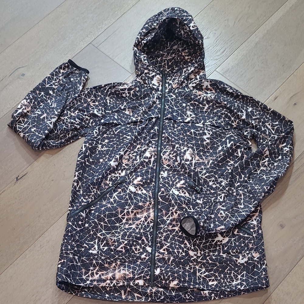 EUC Lululemon Miss Misty Jacket 11 Women's sz 10 Star Crushed Zip Up Windbreaker